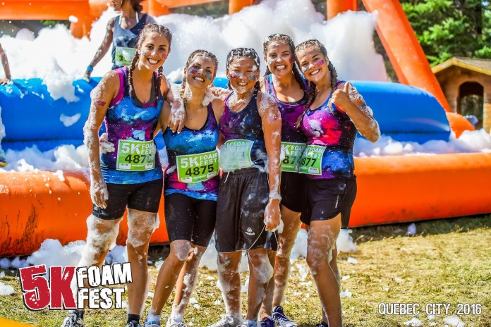 5k Foam Fest Quebec-une 5k Foam Fest Quebec-une