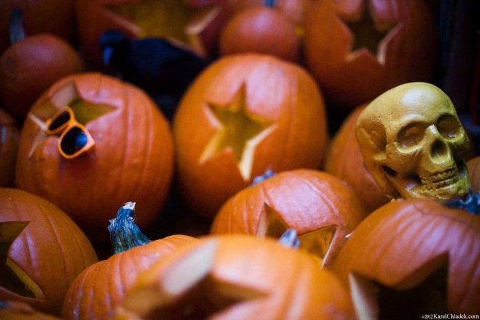 halloween-partys-une