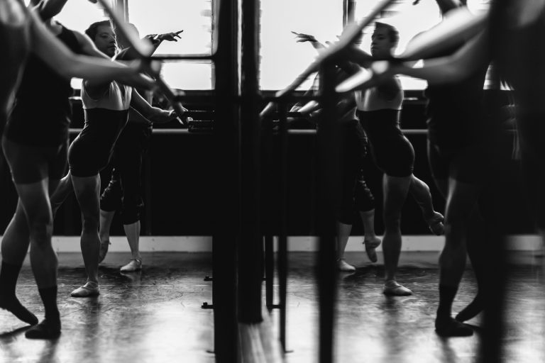 gez-xavier-mansfield-187022-unsplash (1)