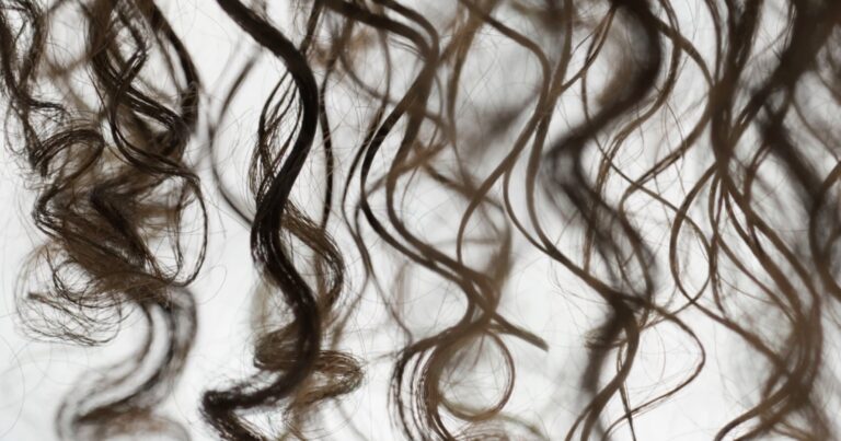 Voici les produits miracles qui ont sauvé mes boucles